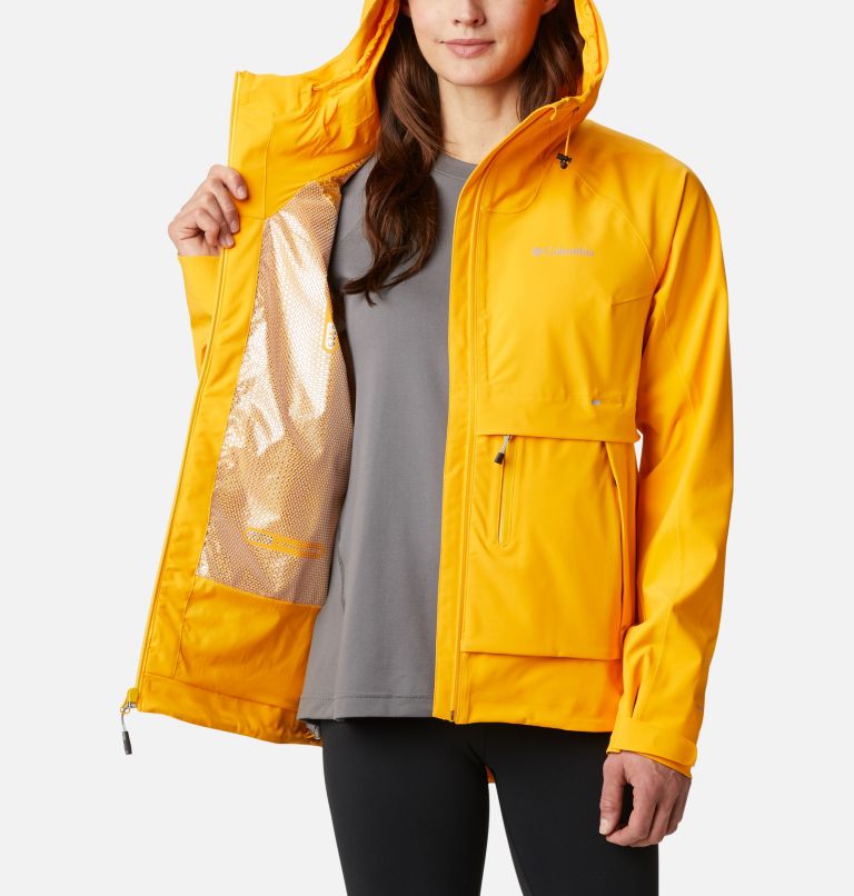 Columbia® Beacon Trail Women Rain Jackets | PQFUAN-430