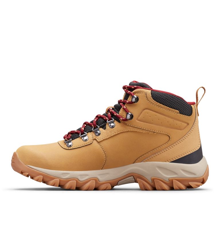 Columbia® Newton Ridge Plus II Men Boots | CGAPIM-914