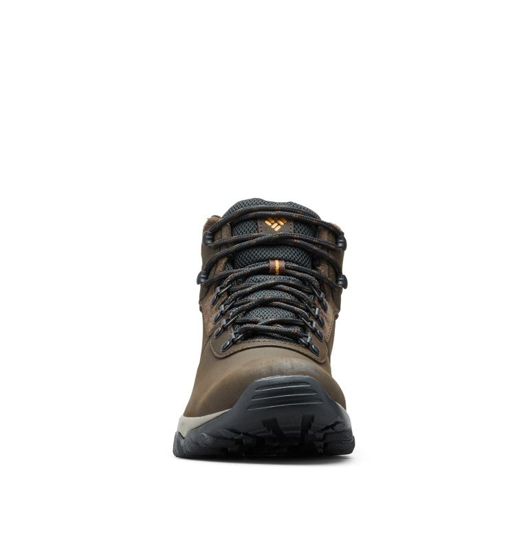 Columbia® Newton Ridge Plus II Men Boots | BJWZGK-483