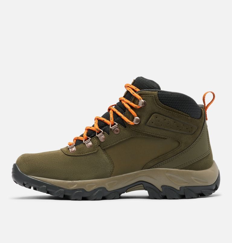 Columbia® Newton Ridge Plus II Men Waterproof Boots | SUJQNW-057