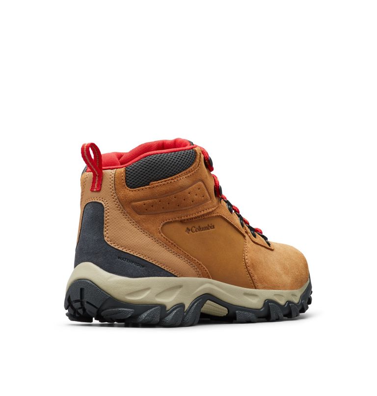 Columbia® Newton Ridge Plus II Men Waterproof Boots | QSWKZO-540