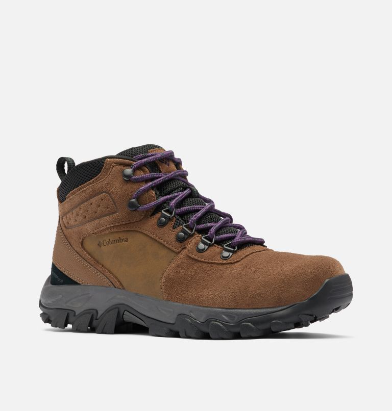 Columbia® Newton Ridge Plus II Men Waterproof Boots | UYQFPV-190