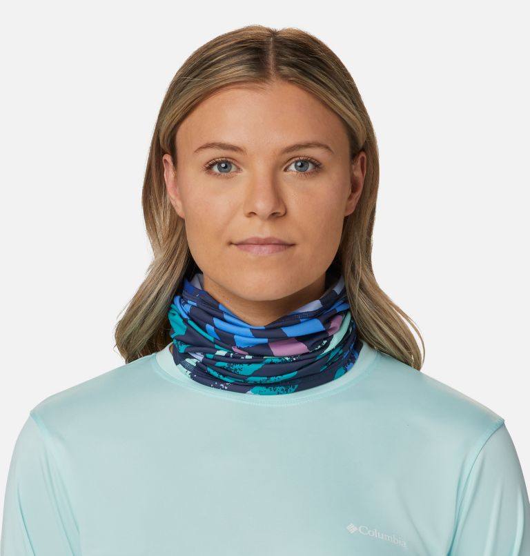 Columbia® Tech Trail Men Scarves | POCUND-712